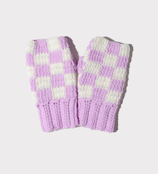 Lavender and Cream Checkered Gloves